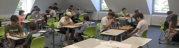 Schach- und Spiele-AG