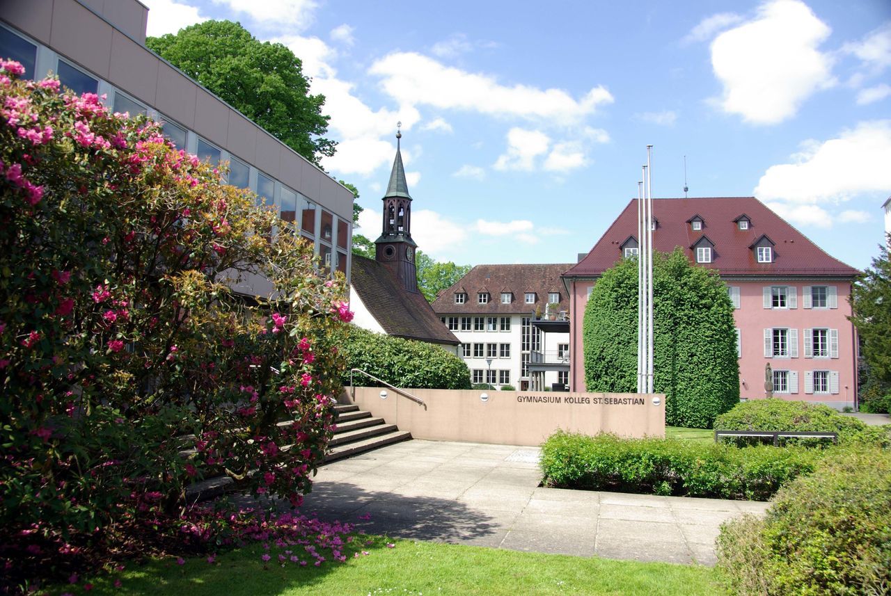 Halle II - Kolleg St. Sebastian in Stegen bei Freiburg