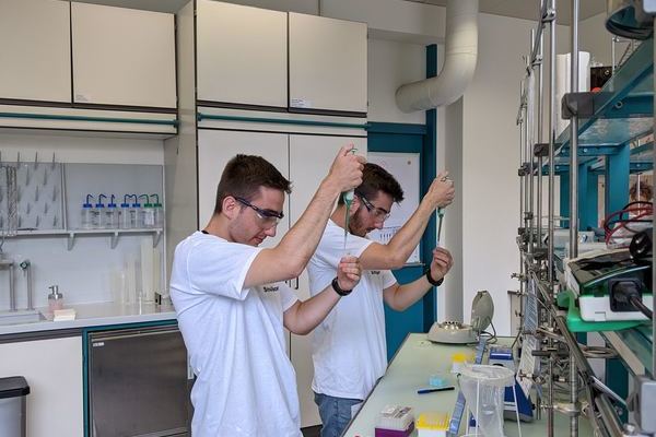 Das Leistungsfach Biologie im Novartis-Schullabor (27. Juni 2022)