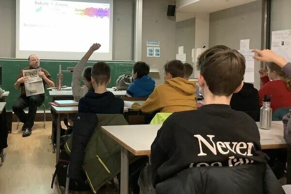 Zischup-Projekt - 8a und 8b schreiben im Auftrag der Badischen Zeitung