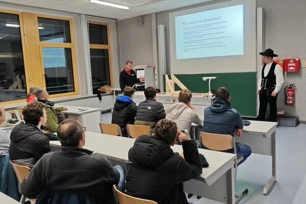 Abend der Ausbildung 2025